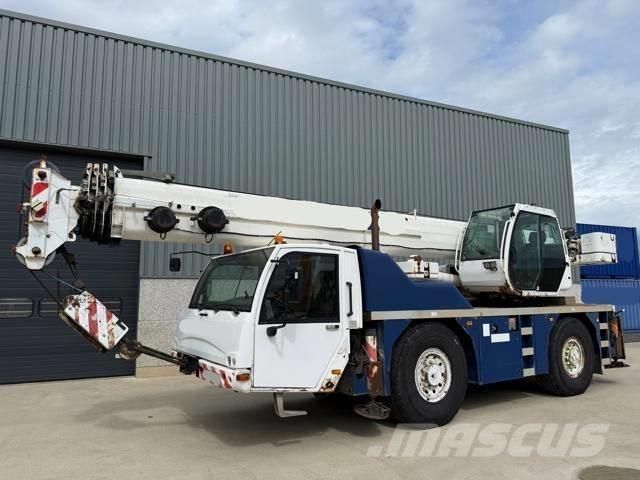 Terex AC 35 L Univerzálne terénne žeriavy