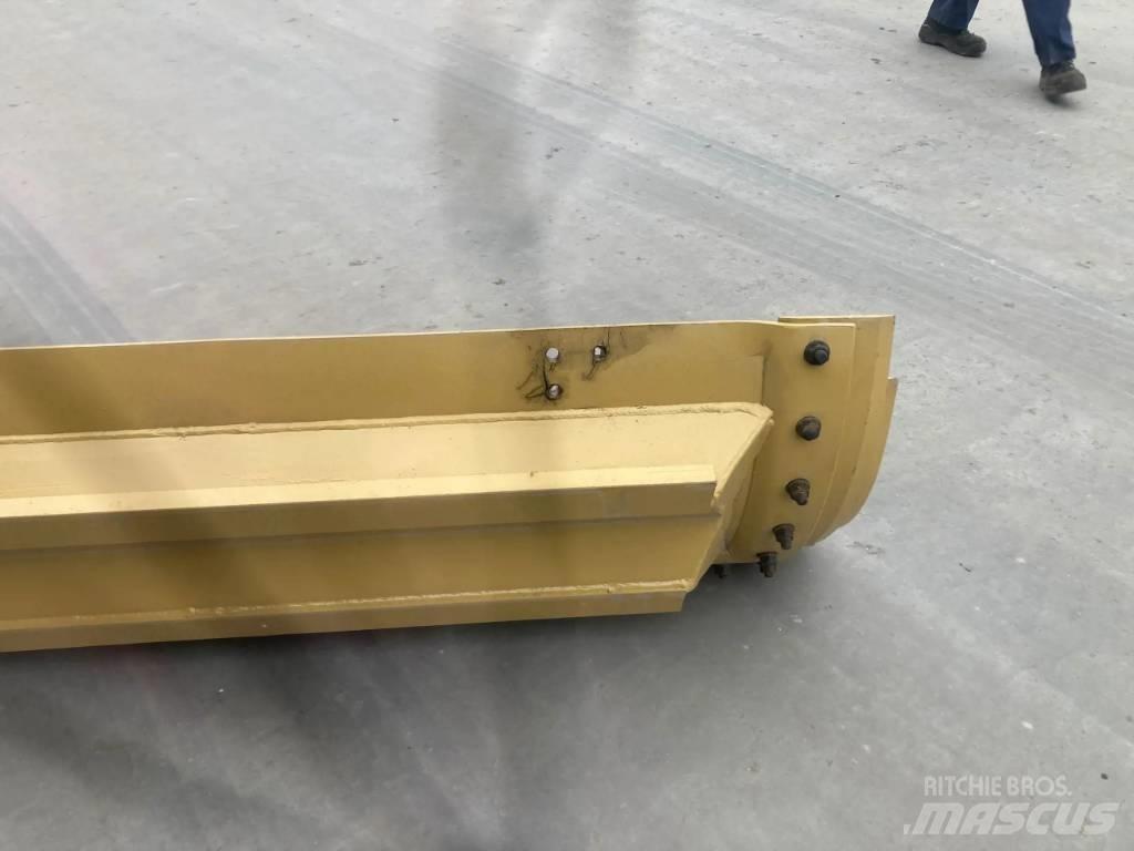 CAT 160M3 Moldboard Radlice
