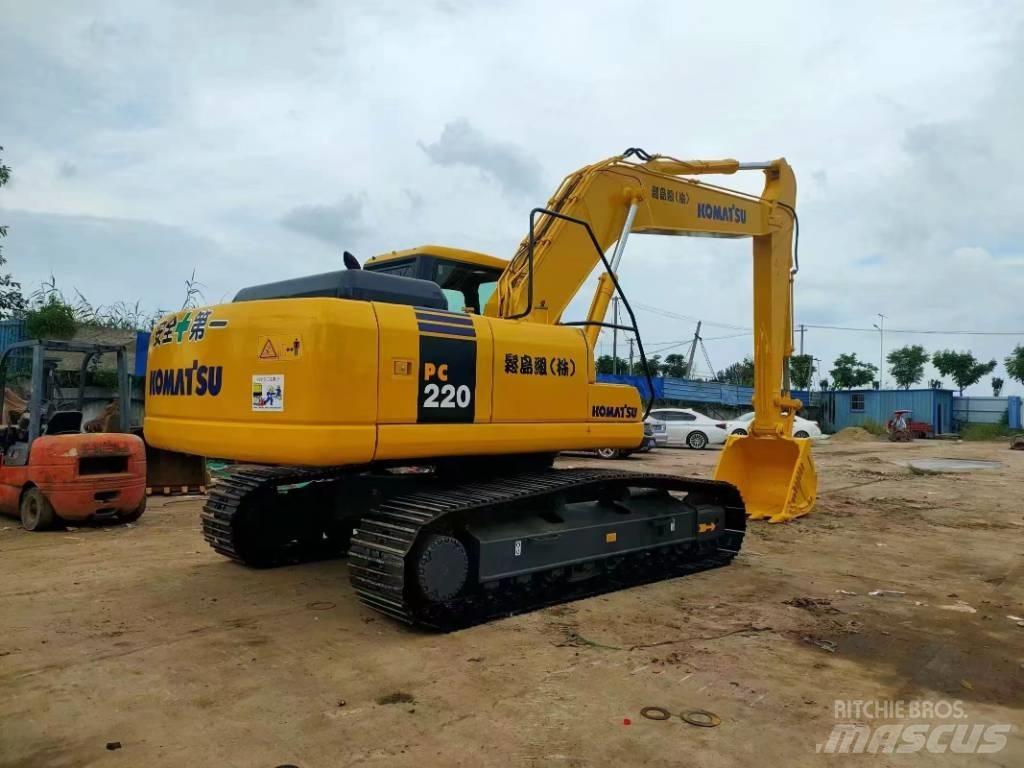 Komatsu PC 220 Pásové rýpadlá