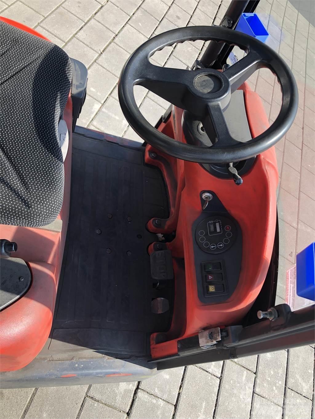 Linde P60Z Vlečné vozíky
