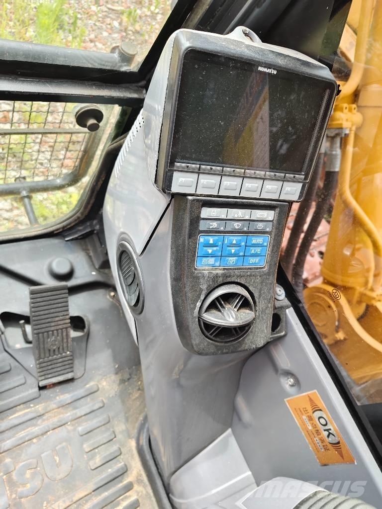 Komatsu PC 450-8 Pásové rýpadlá