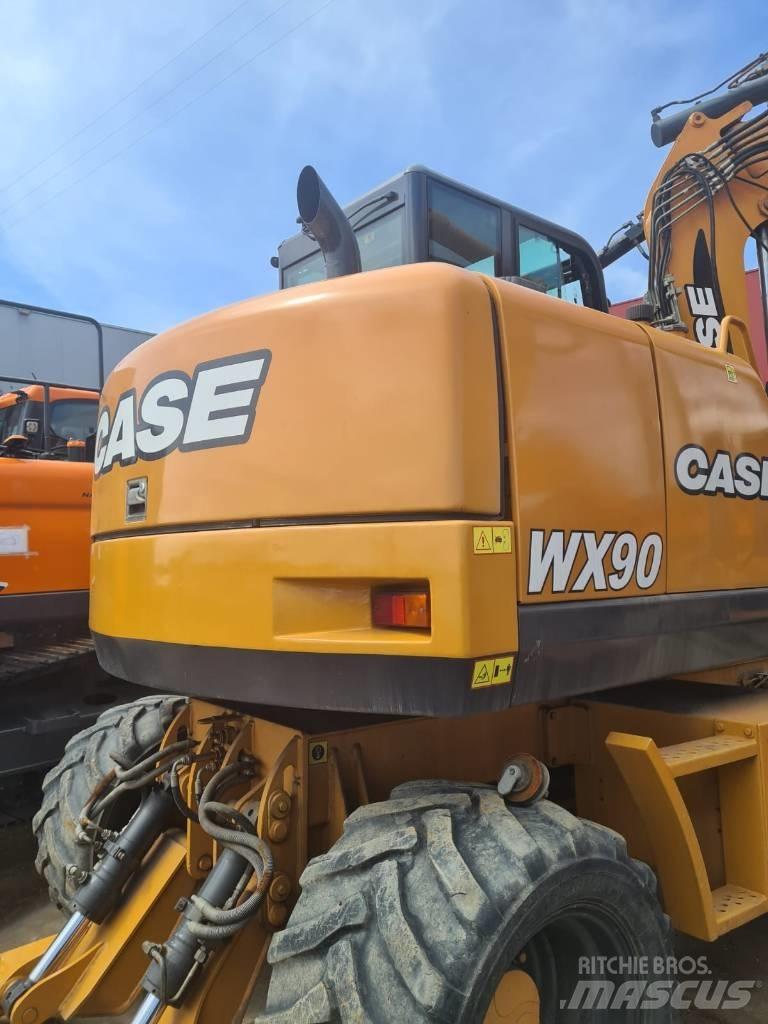 CASE WX 90 Kolesové rýpadlá