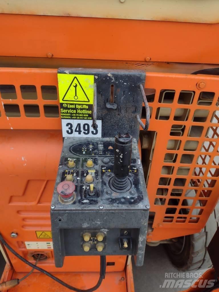JLG M 4069 Nožnicové zdvíhacie plošiny