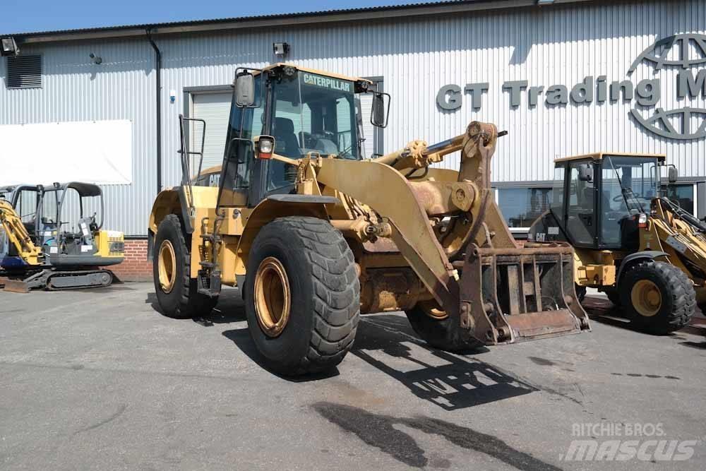 CAT 962G Kolesové nakladače
