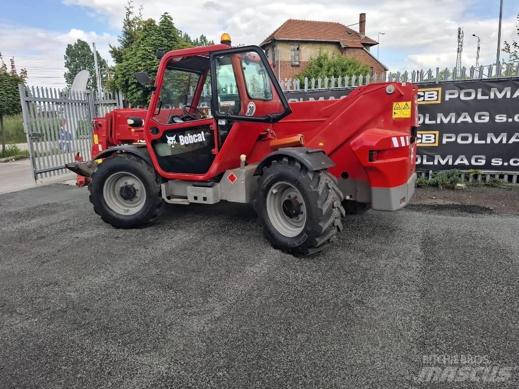 Bobcat T 40.170 Teleskopické manipulátory