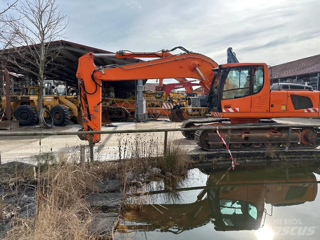 Liebherr R 916 LC Pásové rýpadlá