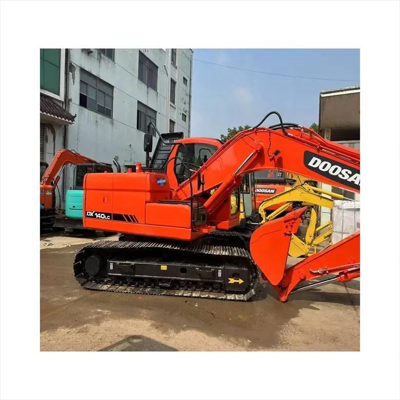 Doosan DX140LC Pásové rýpadlá
