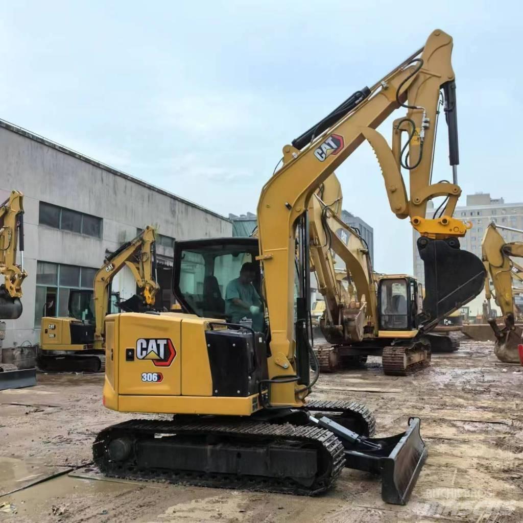 CAT 306 Mini rýpadlá < 7t