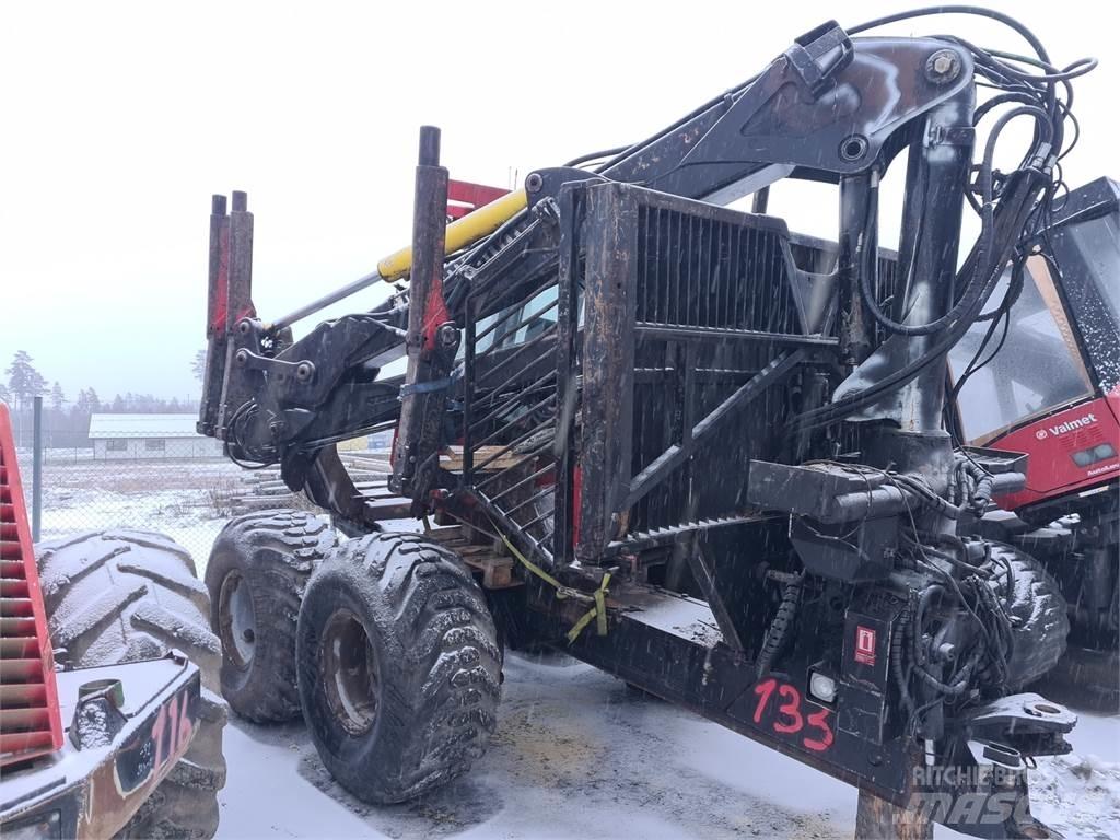 Valmet 890.3 Lesné traktory