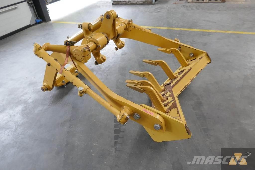 CAT 140M Scarifier Ďalšie komponenty