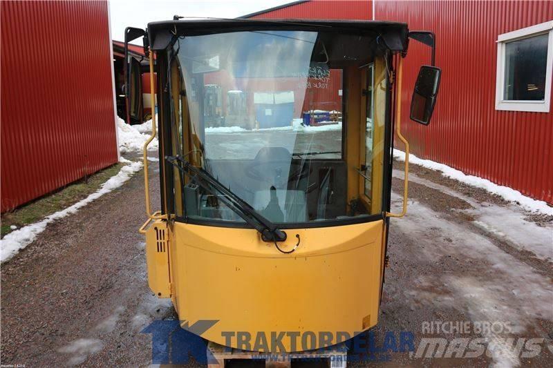 Volvo L 50 C Kabíny a interiér