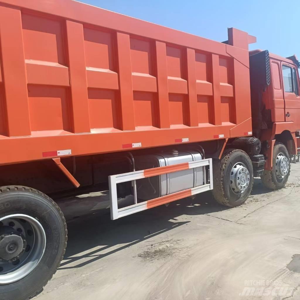 Shacman F3000 8X4 Sklápače