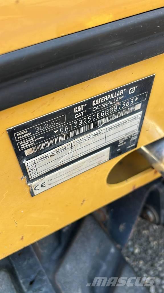 CAT 926 Kolesové nakladače