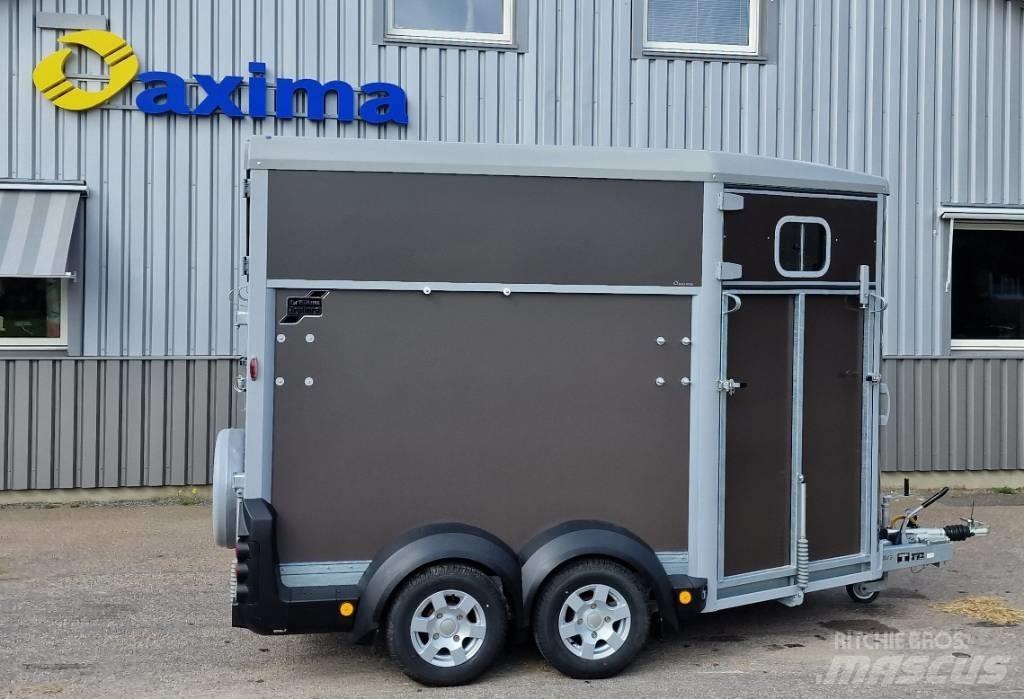 Ifor Williams HB 511 Prívesy na prepravu zvierat