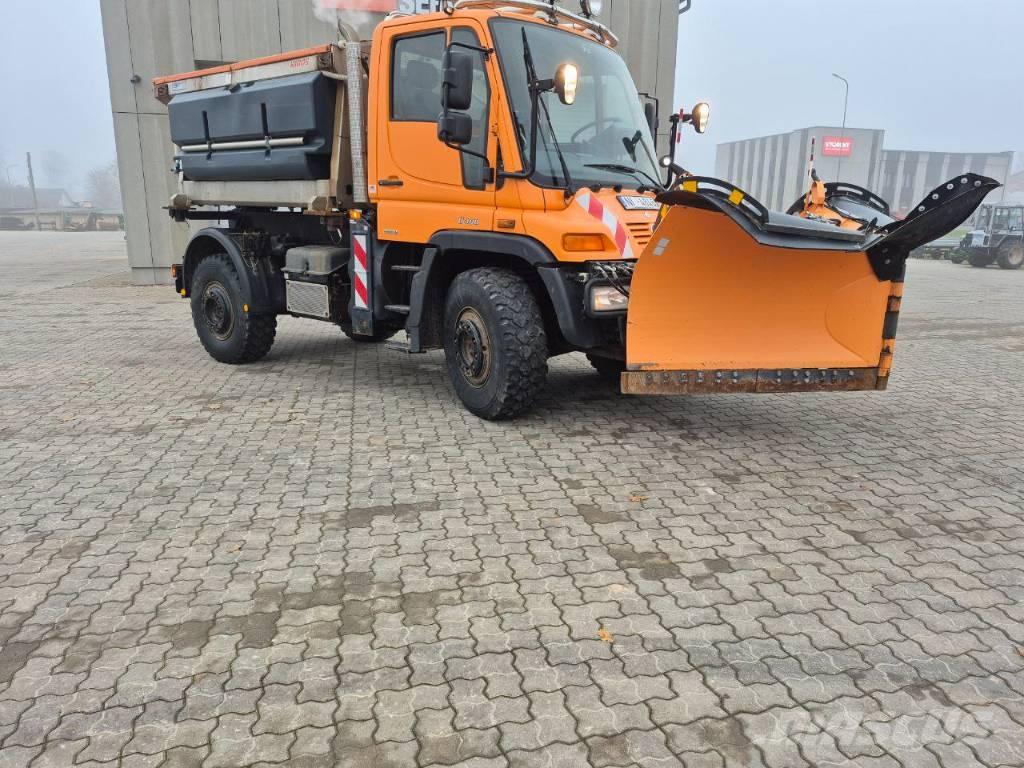 Unimog U400 Úžitkové vozne