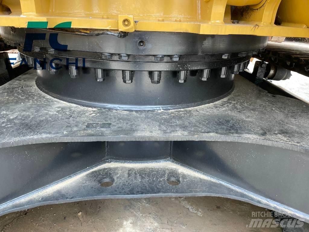 CAT 320 C Pásové rýpadlá