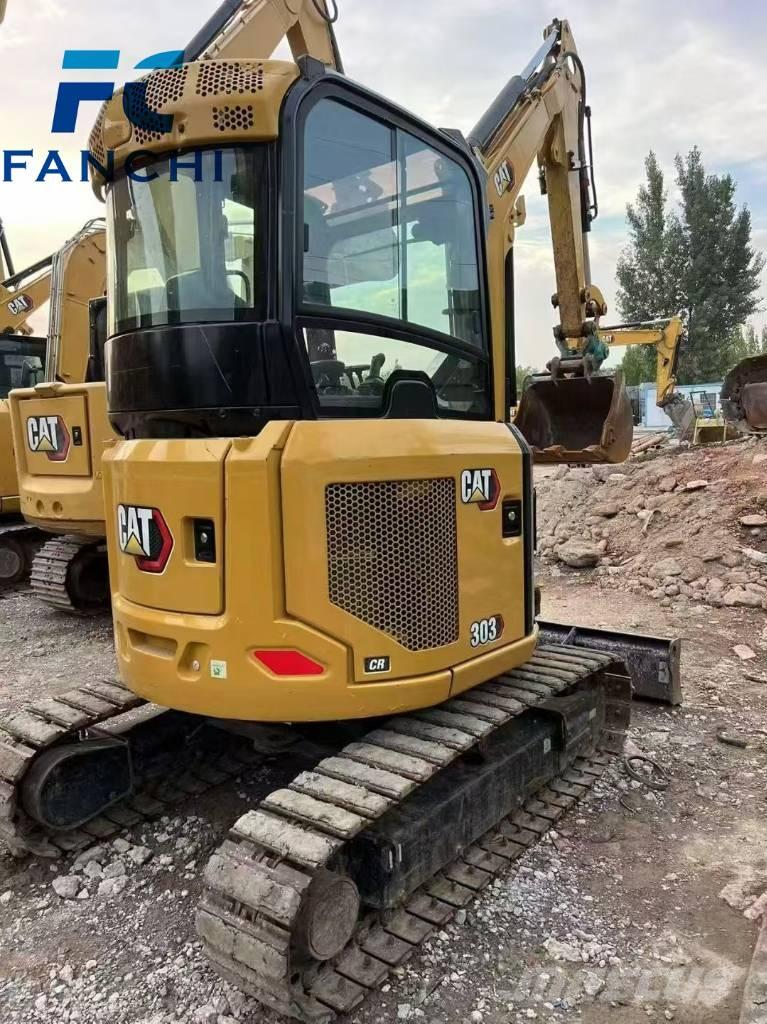 CAT 303 Pásové rýpadlá