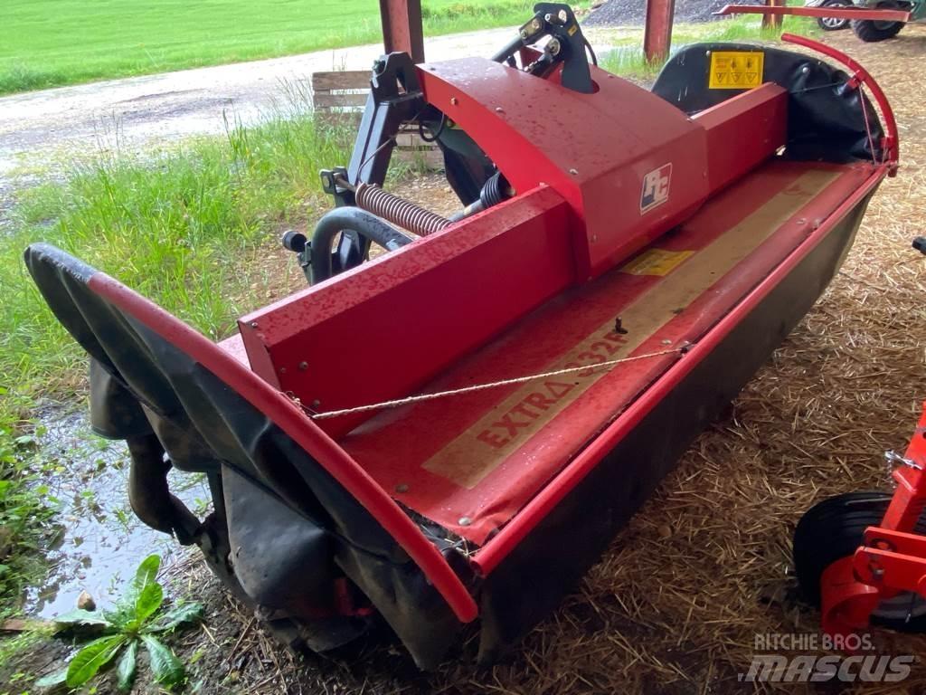 Vicon Extra 332F Žacie stroje