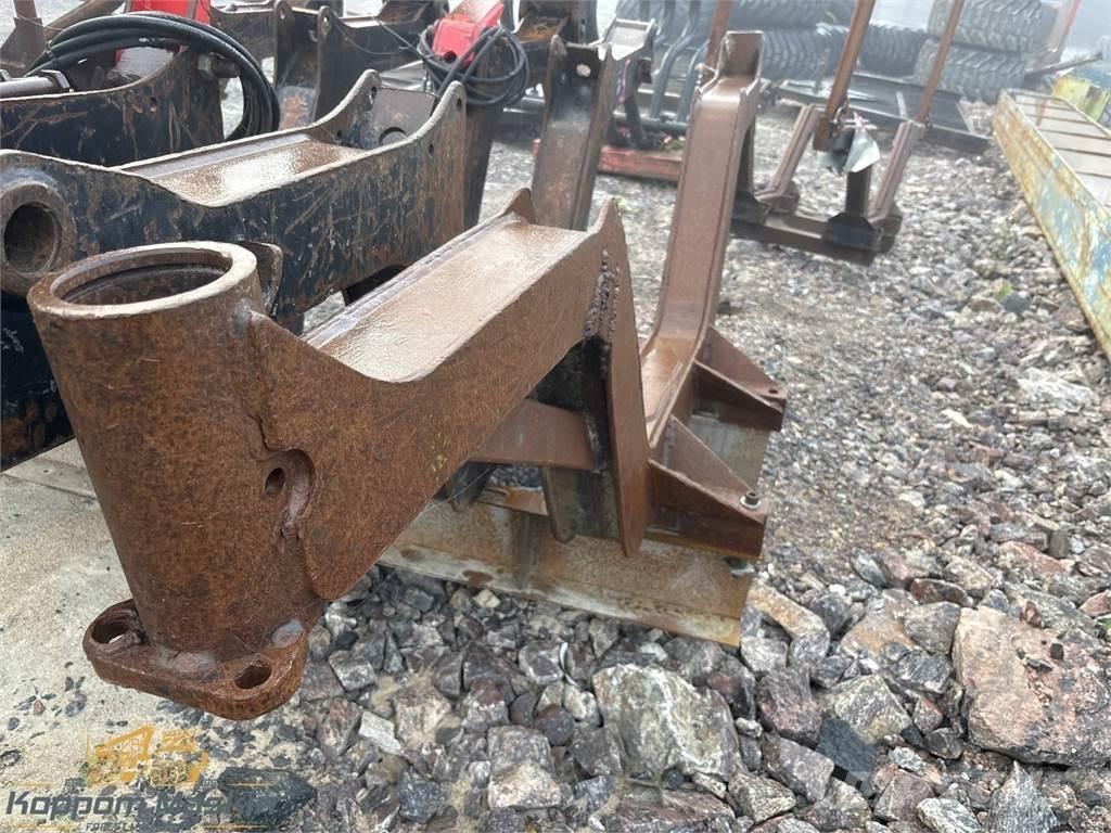 Valmet 890 Ďalšie komponenty