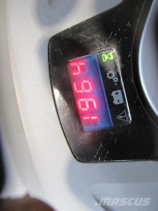 Toyota SPE 120L Ručne vedené vysokozdvižné vozíky