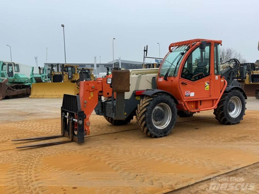 JLG 4017 Teleskopické manipulátory