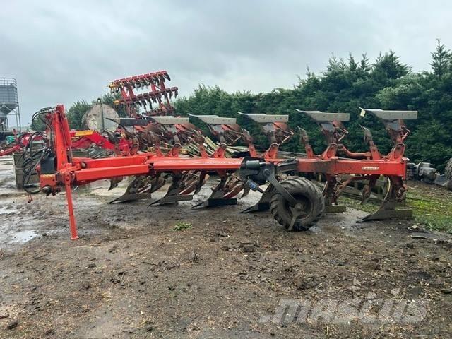 Kuhn MULTIMASTER 183 Dvojstranné pluhy