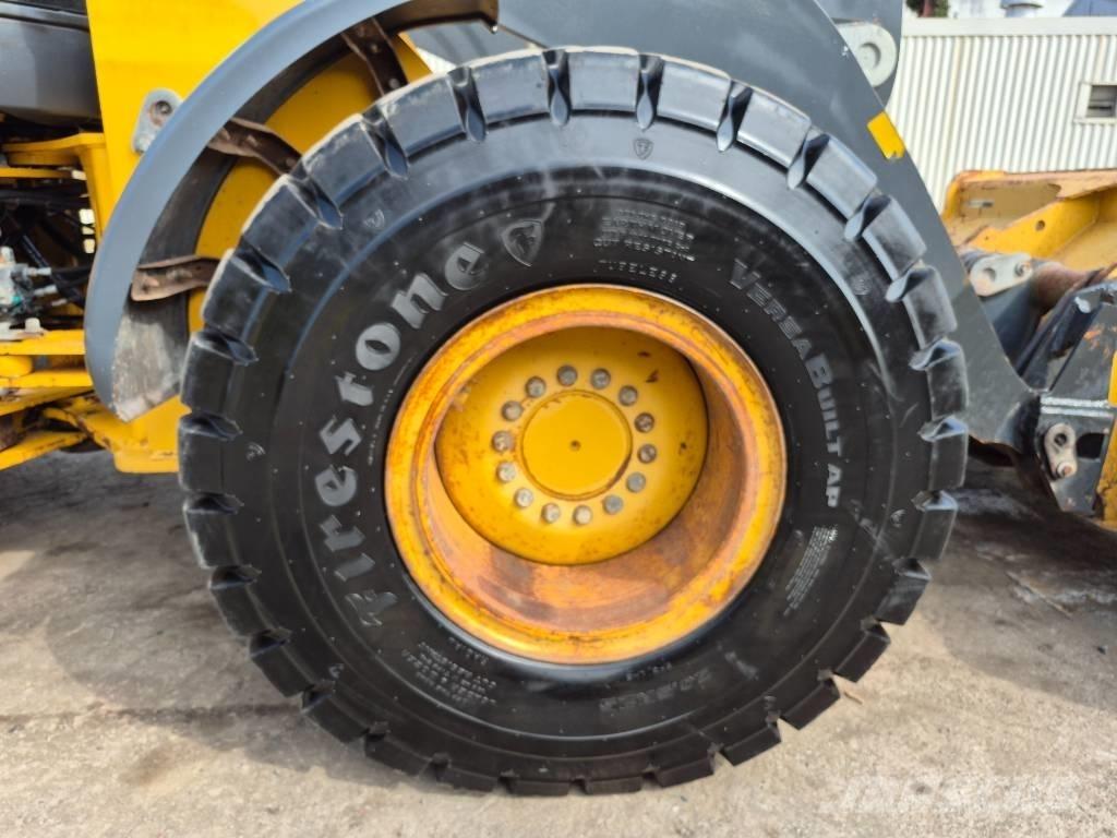 John Deere 544 K Kolesové nakladače