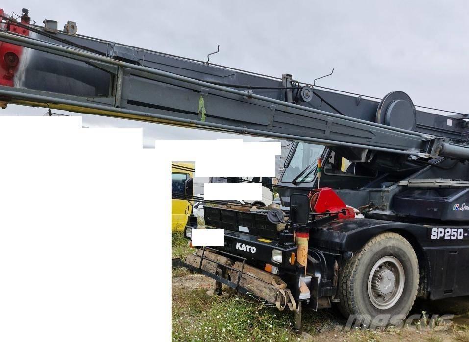 Kato KR 25 H V-2 Žeriavy pre ťažký terén