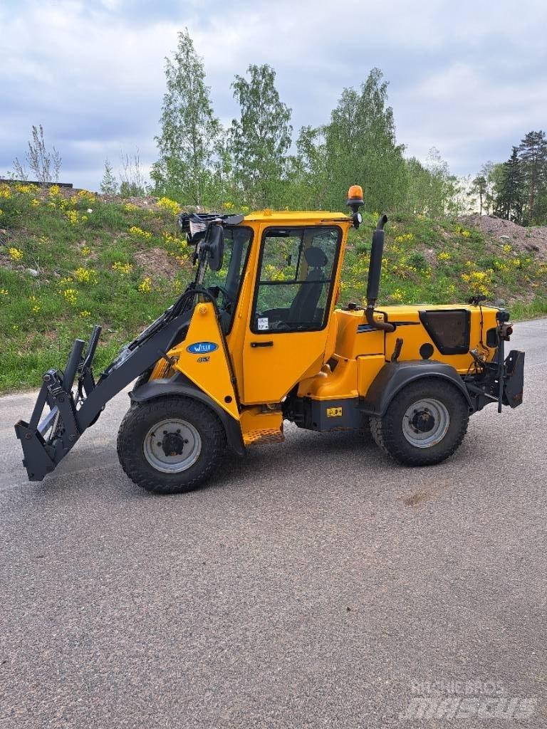 Wille 465 Kompaktné traktory