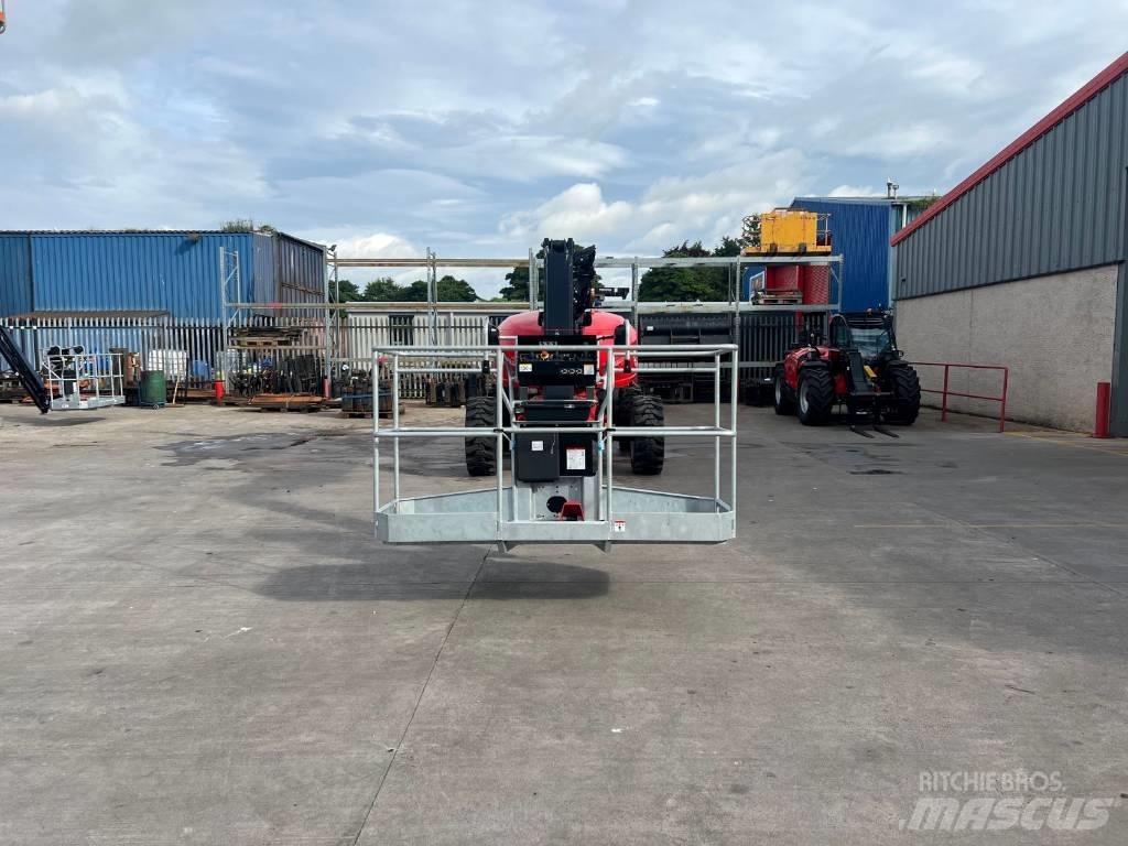 Manitou 220TJ Kĺbové plošiny