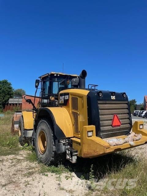 CAT 972 M Kolesové nakladače