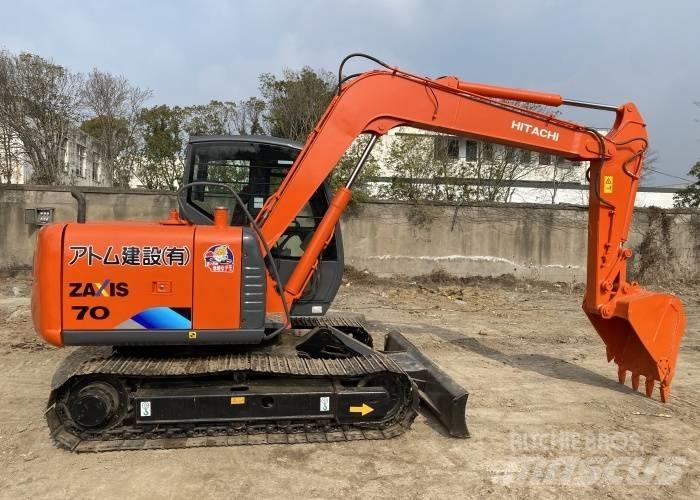 Hitachi ZX 70 Pásové rýpadlá