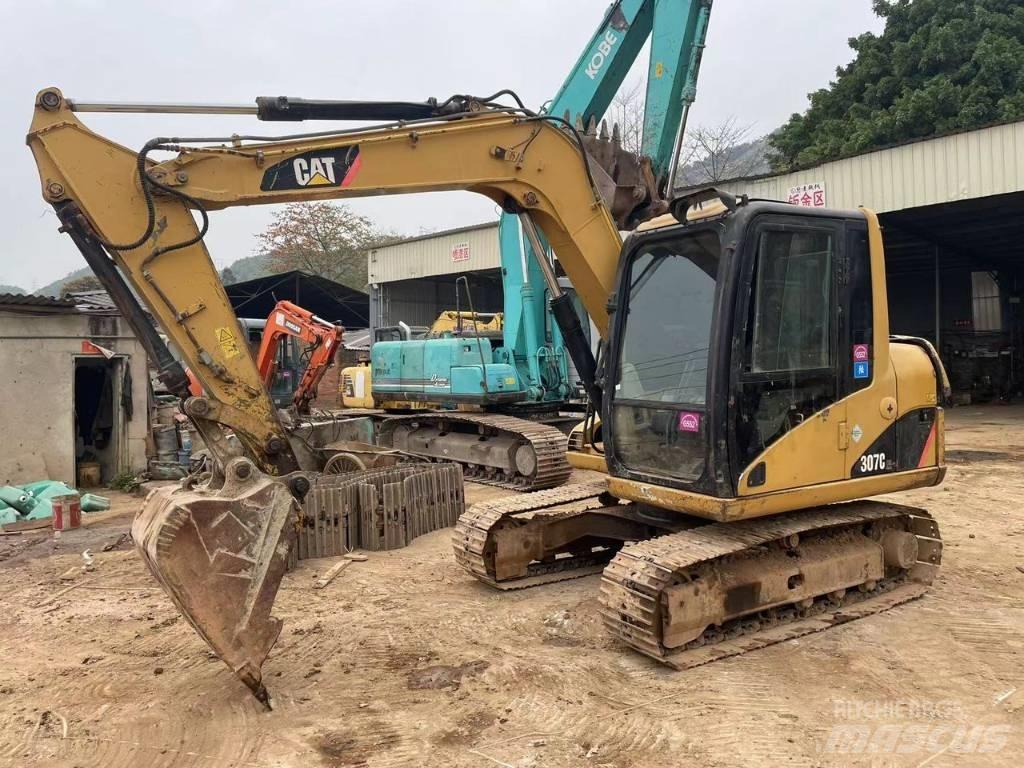 CAT 307 C Pásové rýpadlá
