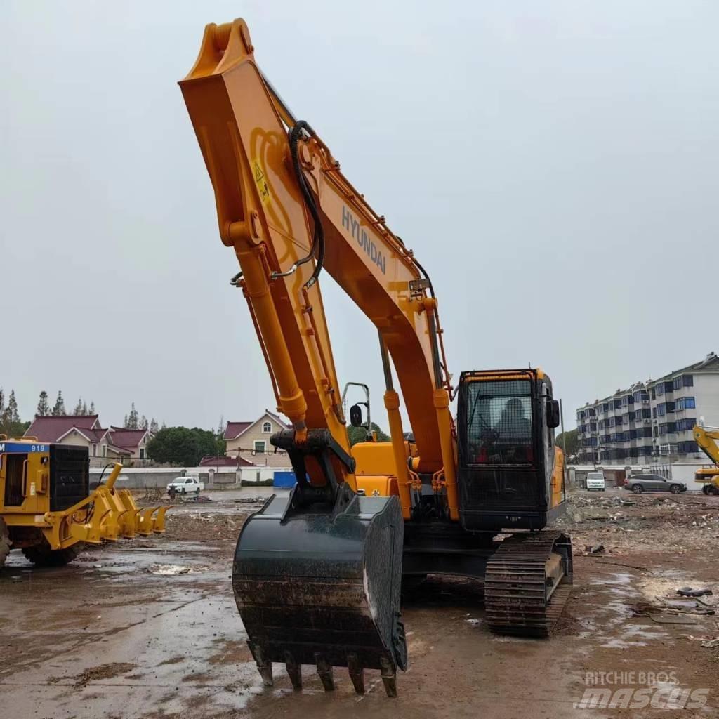 Hyundai R220LC-9 Pásové rýpadlá