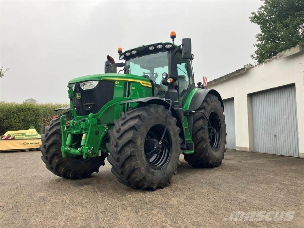 John Deere 6R 250 Traktory