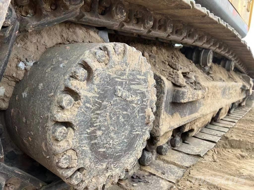Volvo EC 290 B LC Pásové rýpadlá