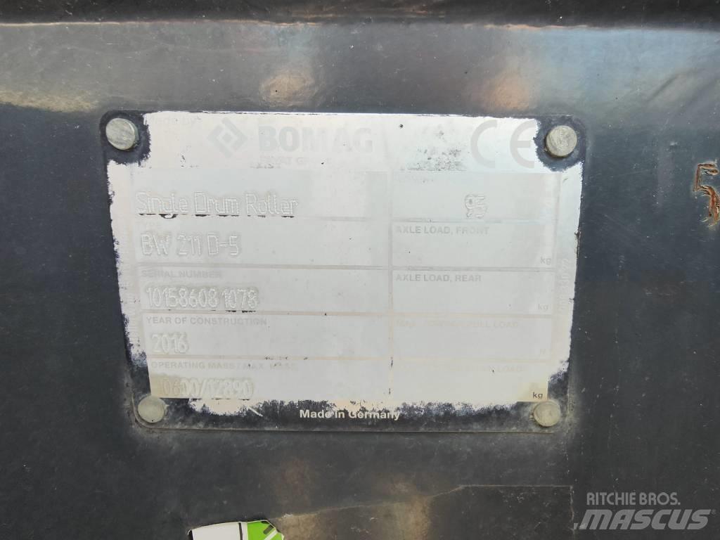 Bomag BW 211 D-50 Pneumatikové valce