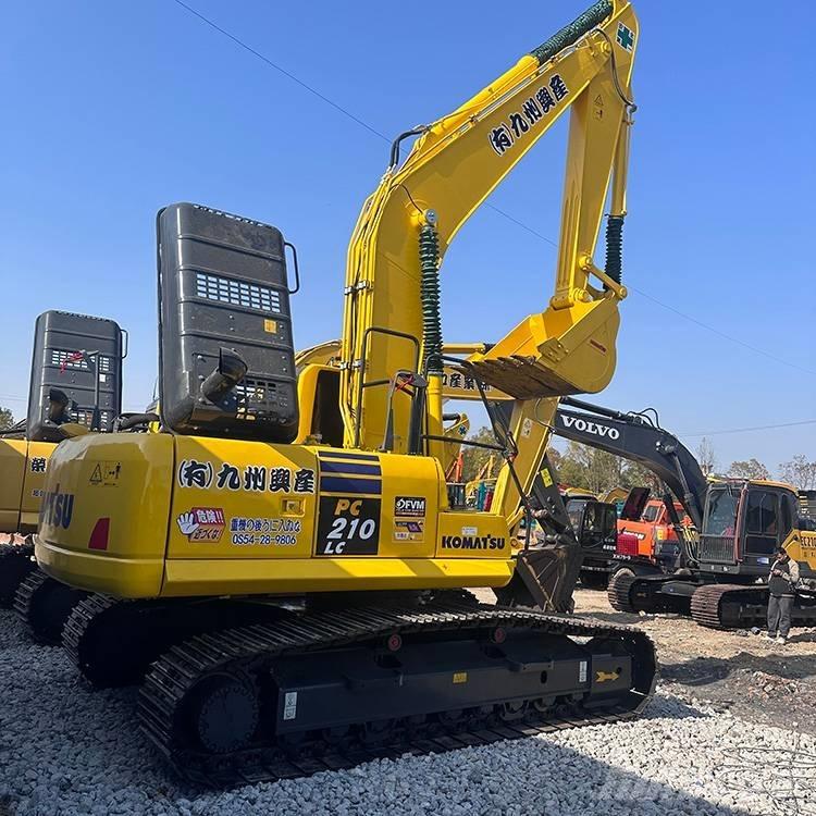 Komatsu PC210LC-8 Pásové rýpadlá