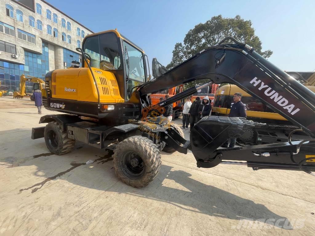 Hyundai 60w Kolesové rýpadlá