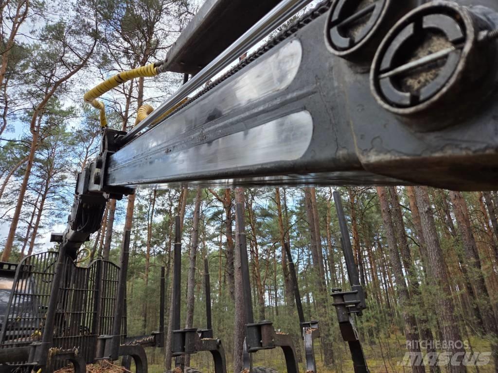 Ponsse Elk Lesné traktory