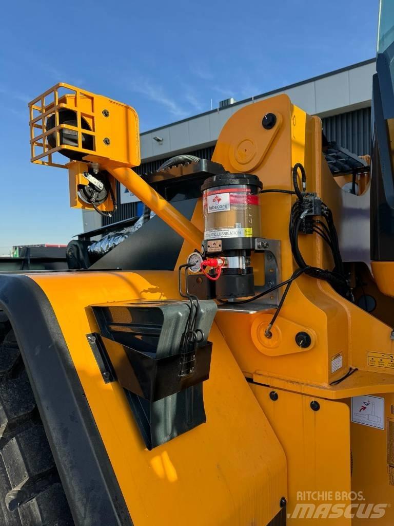 Hyundai HL960A HD Kolesové nakladače