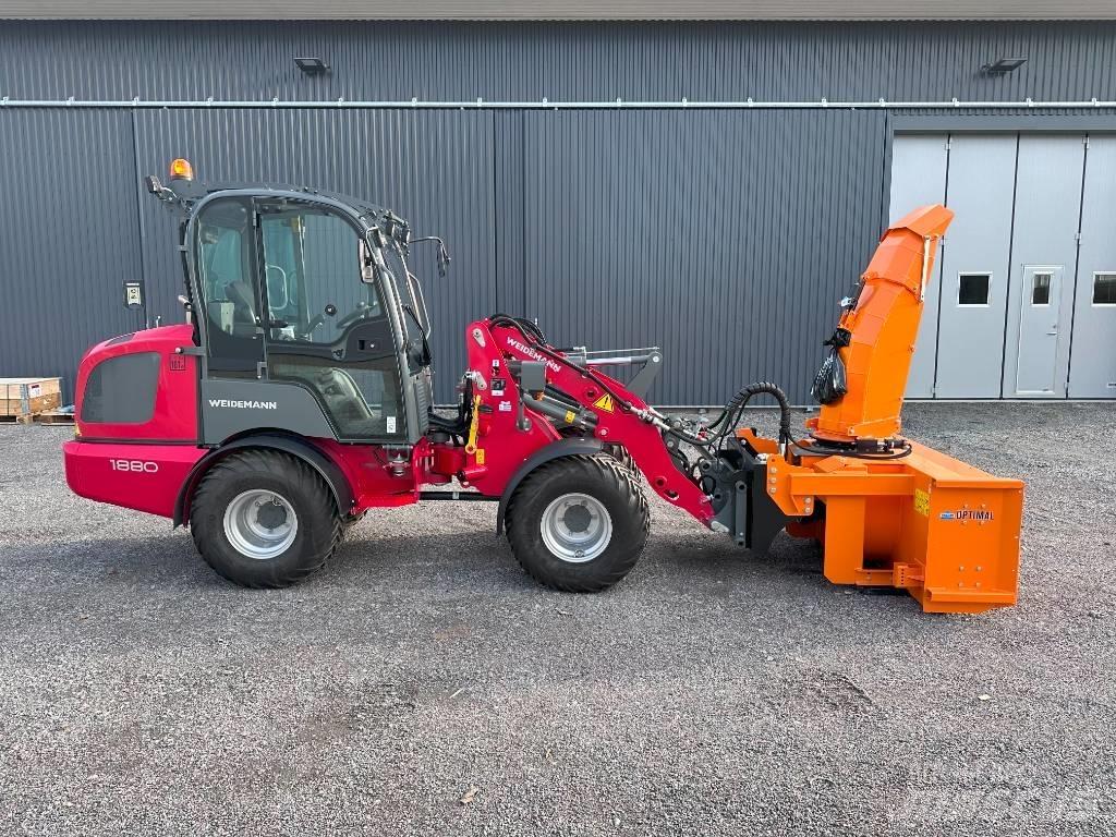 Weidemann 1880 Kompaktné traktory
