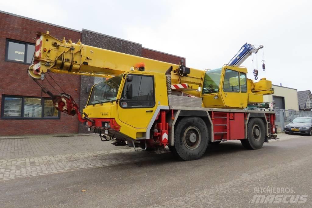 Faun ATF 30-2 L Univerzálne terénne žeriavy