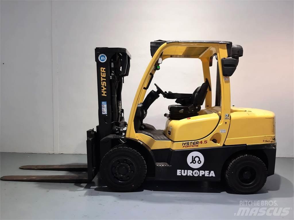 Hyster H4 5FTS5 Dieselové vozíky