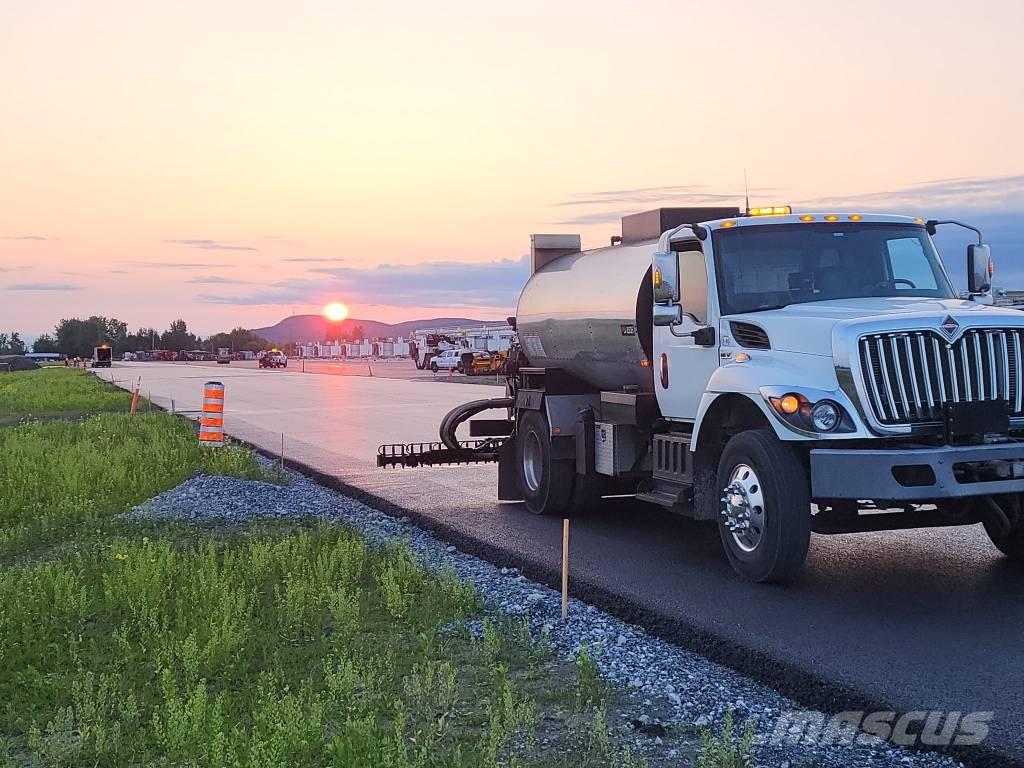 LeeBoy MAXIMIZER 3B Domiešavače betónu