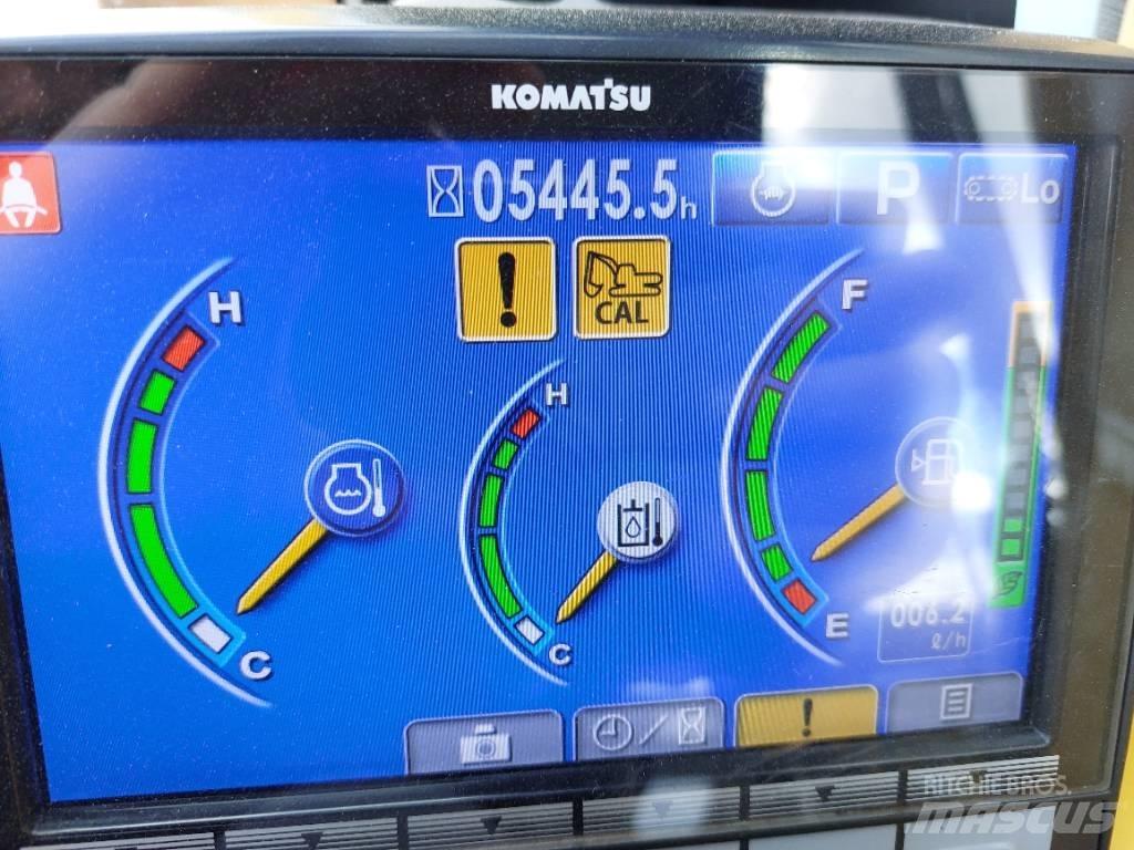 Komatsu PC210LCI-10 Pásové rýpadlá