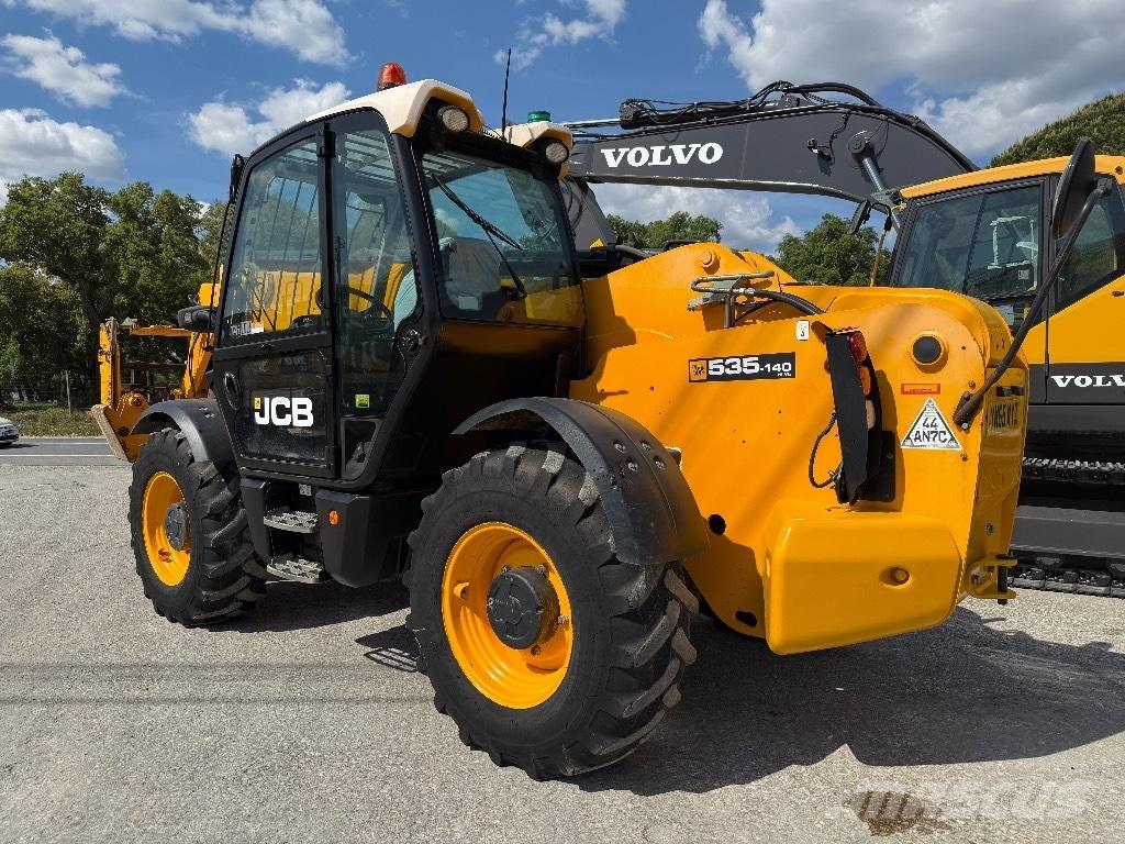 JCB 540-140 Teleskopické manipulátory