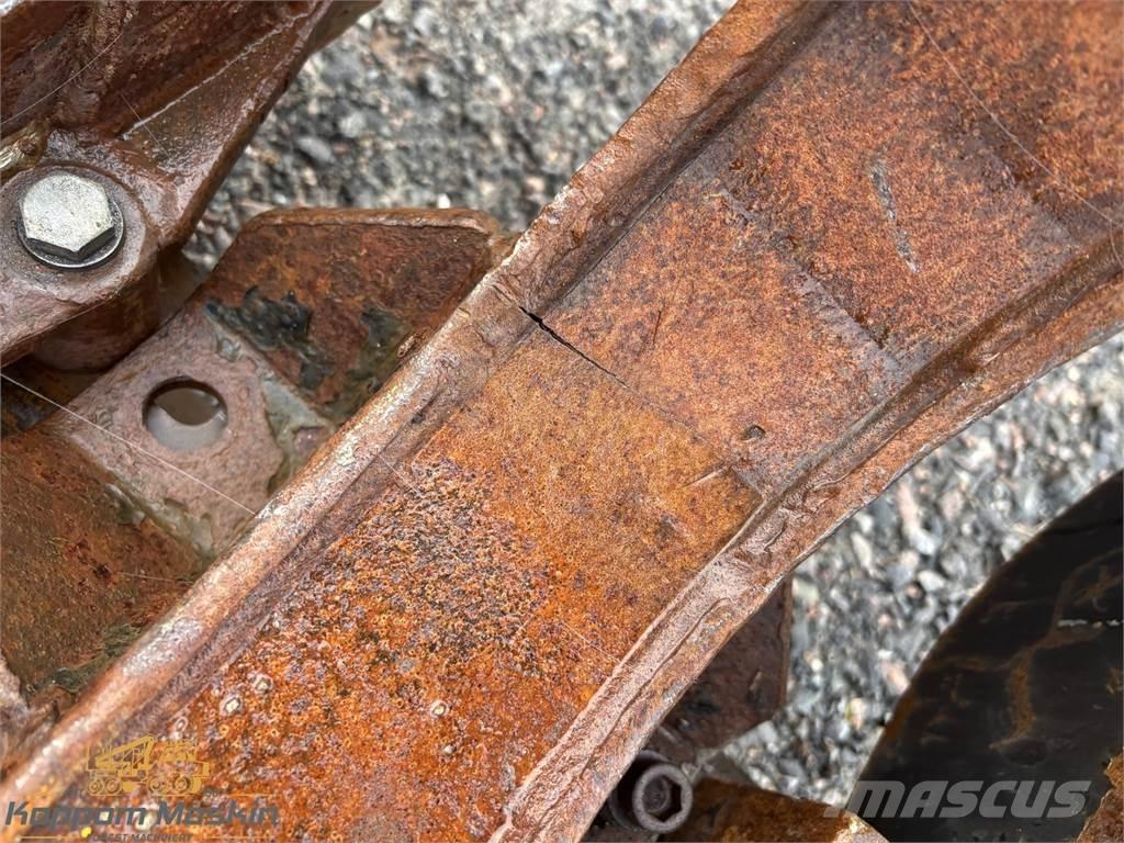Valmet 840 Ďalšie komponenty