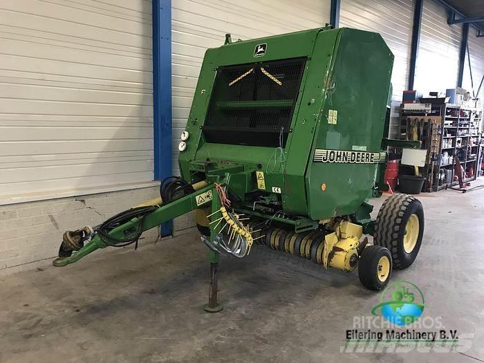 John Deere 570 Žacie rezačky