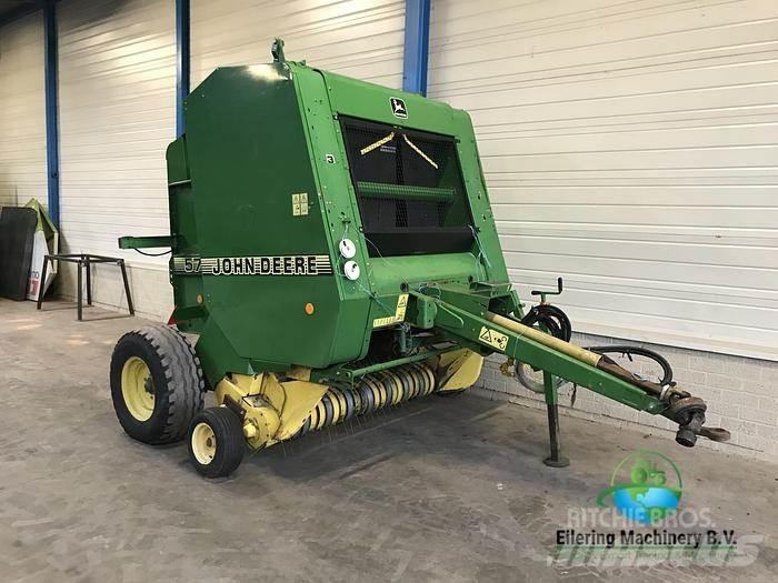John Deere 570 Žacie rezačky